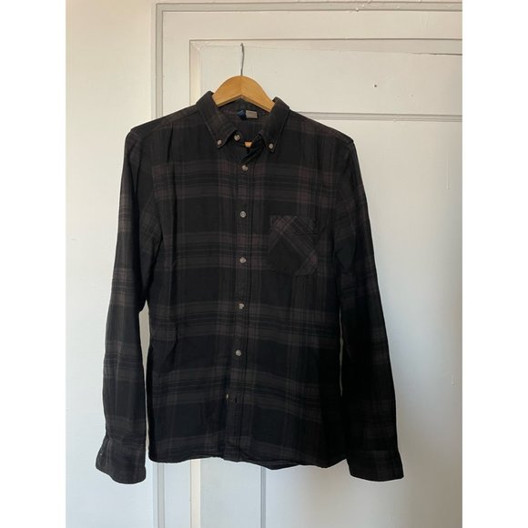 Black Plaid H&M Flannel - Picture 1 of 2